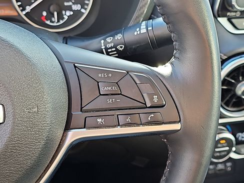 Used 2020 Nissan Sentra SV image 22