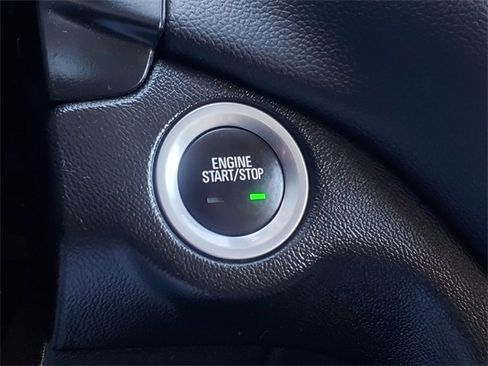 Used 2023 Chevrolet Equinox LT w/ LPO, Floor Liner Package image 19