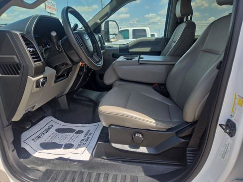 Used 2020 Ford F350 XL w/ STX Appearance Package AWD/4WD image 11