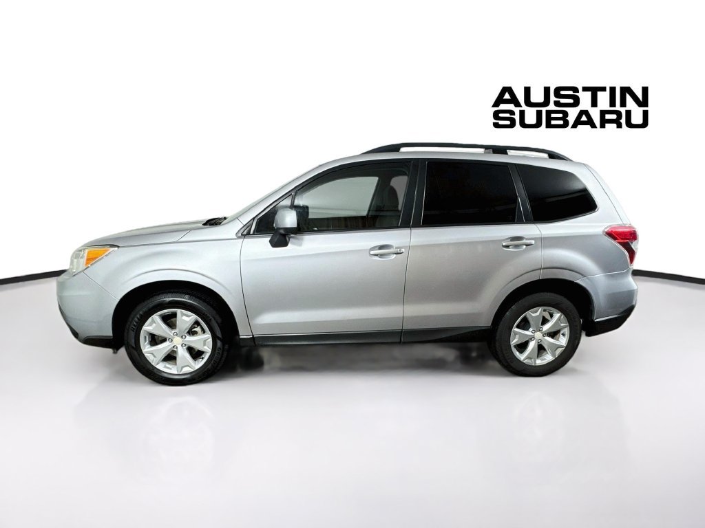 Used 2016 Subaru Forester 2.5i Premium w/ All-Weather Package AWD/4WD image 4