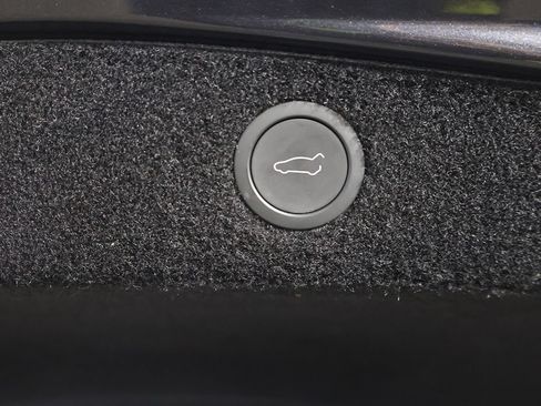 Used 2024 Tesla Model 3 Long Range RWD image 22