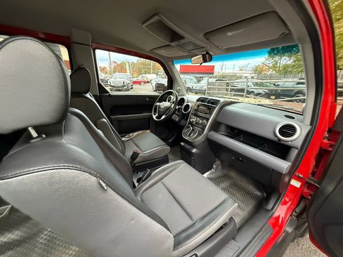 Used 2005 Honda Element EX image 25