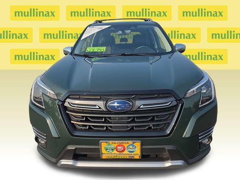 Used 2023 Subaru Forester Touring AWD/4WD image 16