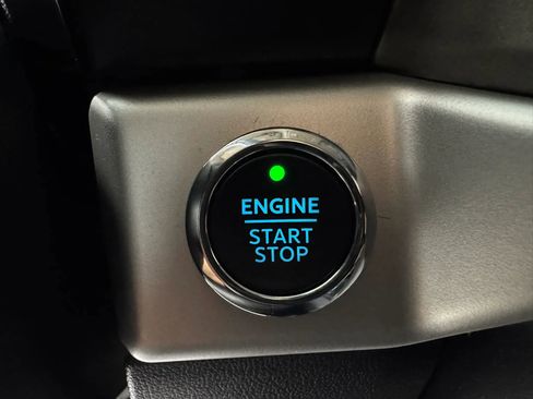 Used 2024 Ford Expedition Max XLT AWD/4WD image 17