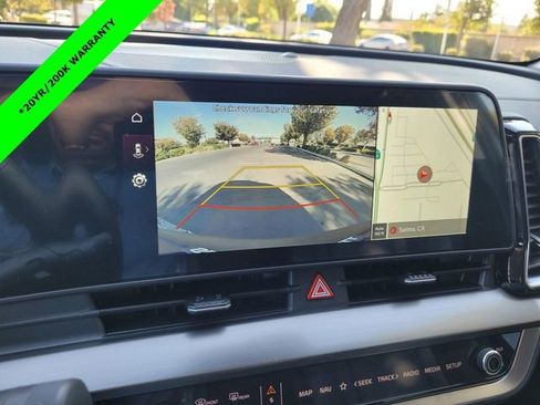 New 2025 Kia Sportage EX w/ EX Premium Package image 9