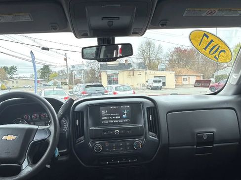 Used 2017 Chevrolet Silverado 2500 W/T w/ WT Convenience Package AWD/4WD image 21