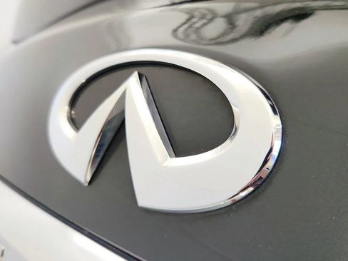 Used 2024 INFINITI QX80 Sensory w/ Cargo Package AWD/4WD image 35
