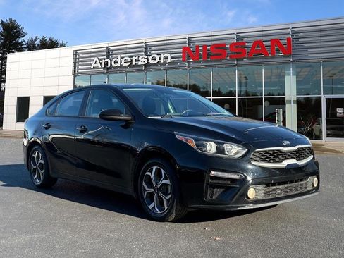 Used 2021 Kia Forte LXS image 1