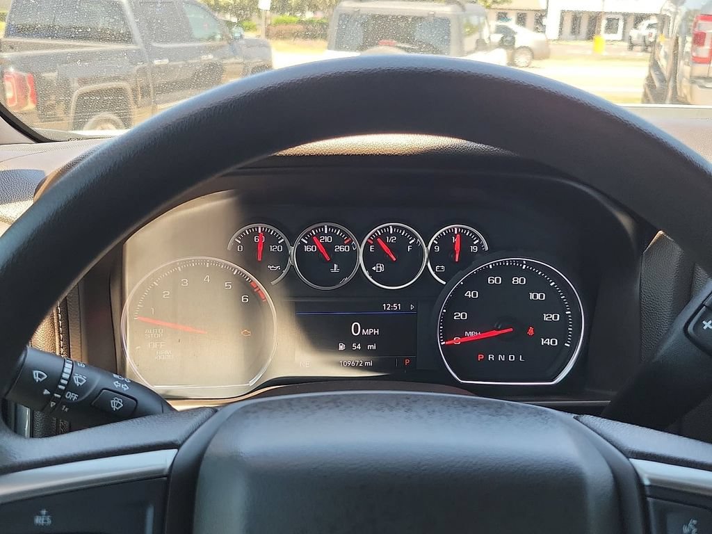Used 2019 Chevrolet Silverado 1500 LT RWD image 18