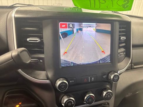 Used 2024 RAM 3500 Big Horn image 22