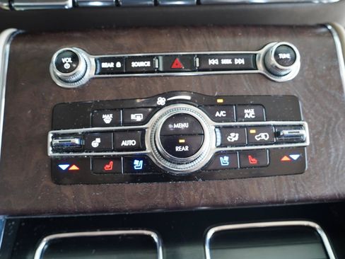 Used 2021 Lincoln Aviator Reserve w/ Elements Package Plus RWD image 22