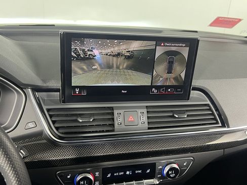 Used 2023 Audi SQ5 Prestige w/ Prestige Package image 19