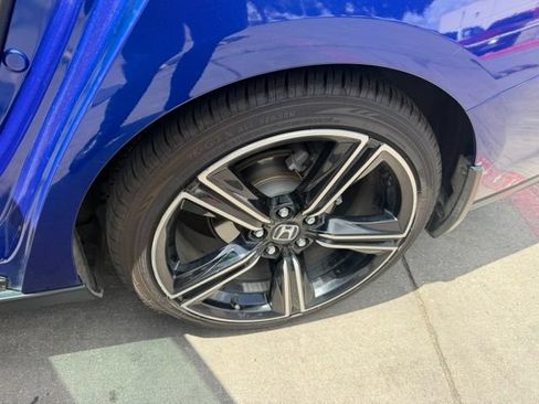 Used 2025 Honda Accord Sport image 12