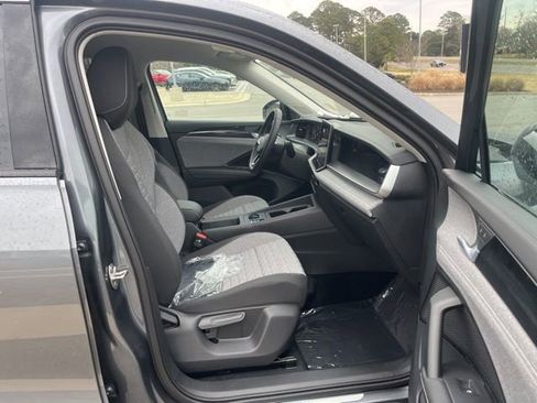 New 2026 Volkswagen Tiguan S image 27