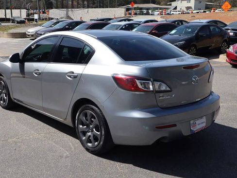 Used 2012 MAZDA MAZDA3 i Sport image 4