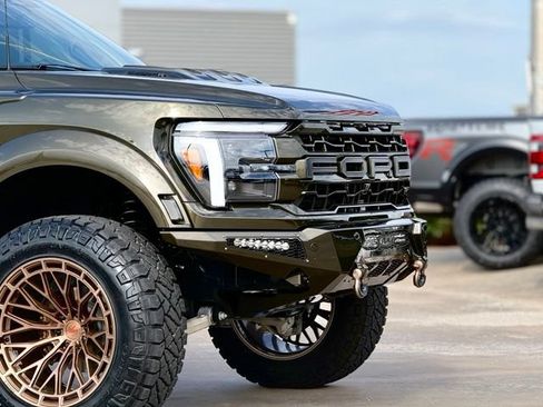 Used 2025 Ford F150 Raptor w/ Equipment Group 803A Raptor R AWD/4WD image 8
