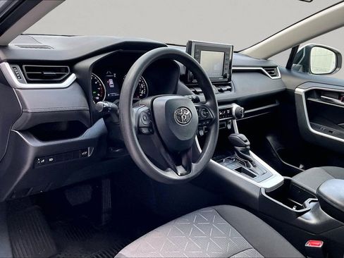 Certified 2022 Toyota RAV4 XLE w/ Convenience Package image 15