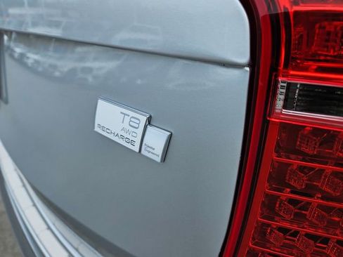 Used 2021 Volvo XC90 T8 Inscription Expression w/ Advanced Package AWD/4WD image 10