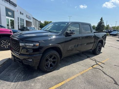 Used 2025 RAM 1500 Big Horn AWD/4WD image 4
