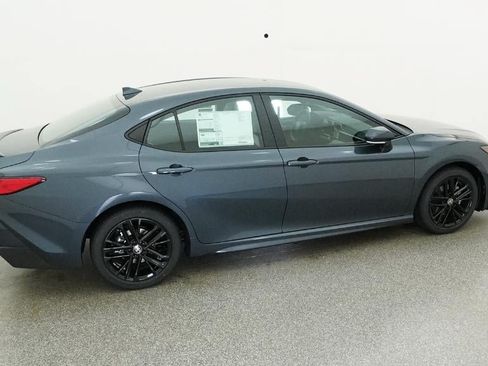 New 2026 Toyota Camry SE FWD image 10