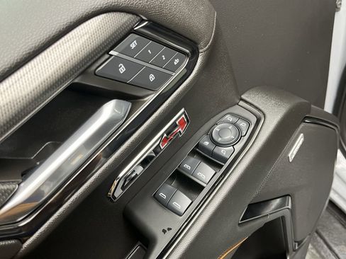 Certified 2024 GMC Sierra 1500 AT4 w/ Technology Package image 9