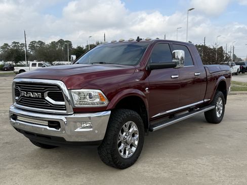 Used 2016 RAM 2500 Limited image 9