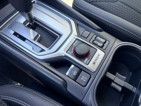 Used 2023 Subaru Forester Premium image 20