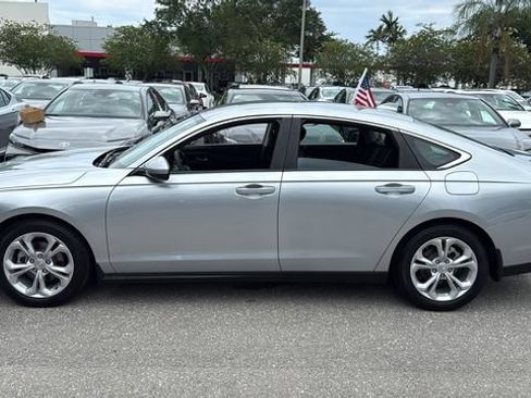 Used 2025 Honda Accord LX image 4