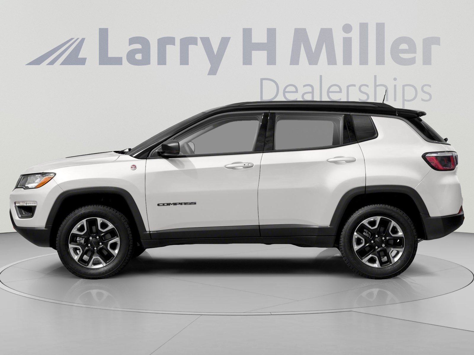 Used 2021 Jeep Compass Trailhawk AWD/4WD image 3