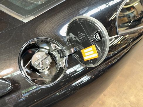 Used 2005 Pontiac GTO RWD image 74