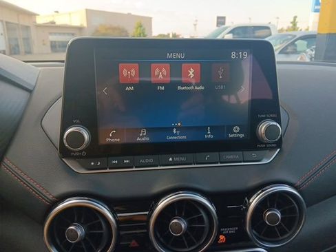 New 2025 Nissan Sentra SR w/ Midnight Edition image 17