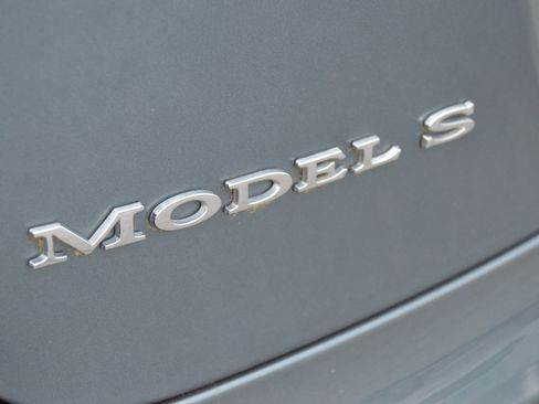 Used 2013 Tesla Model S RWD image 8