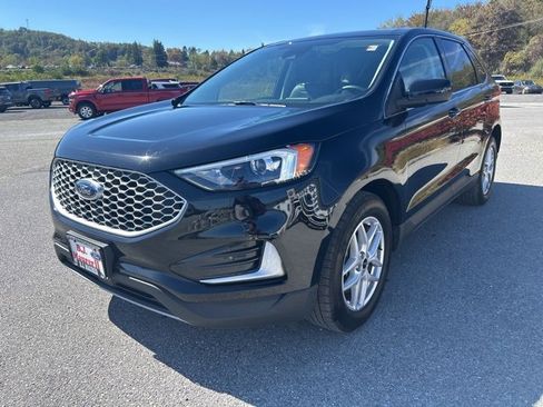 Used 2024 Ford Edge SEL image 9