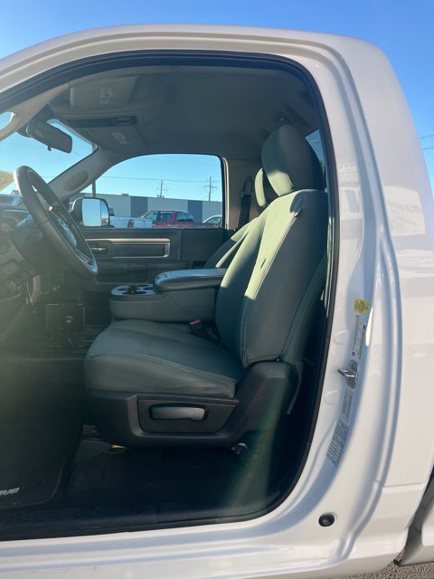 Used 2015 RAM 2500 ST AWD/4WD image 35