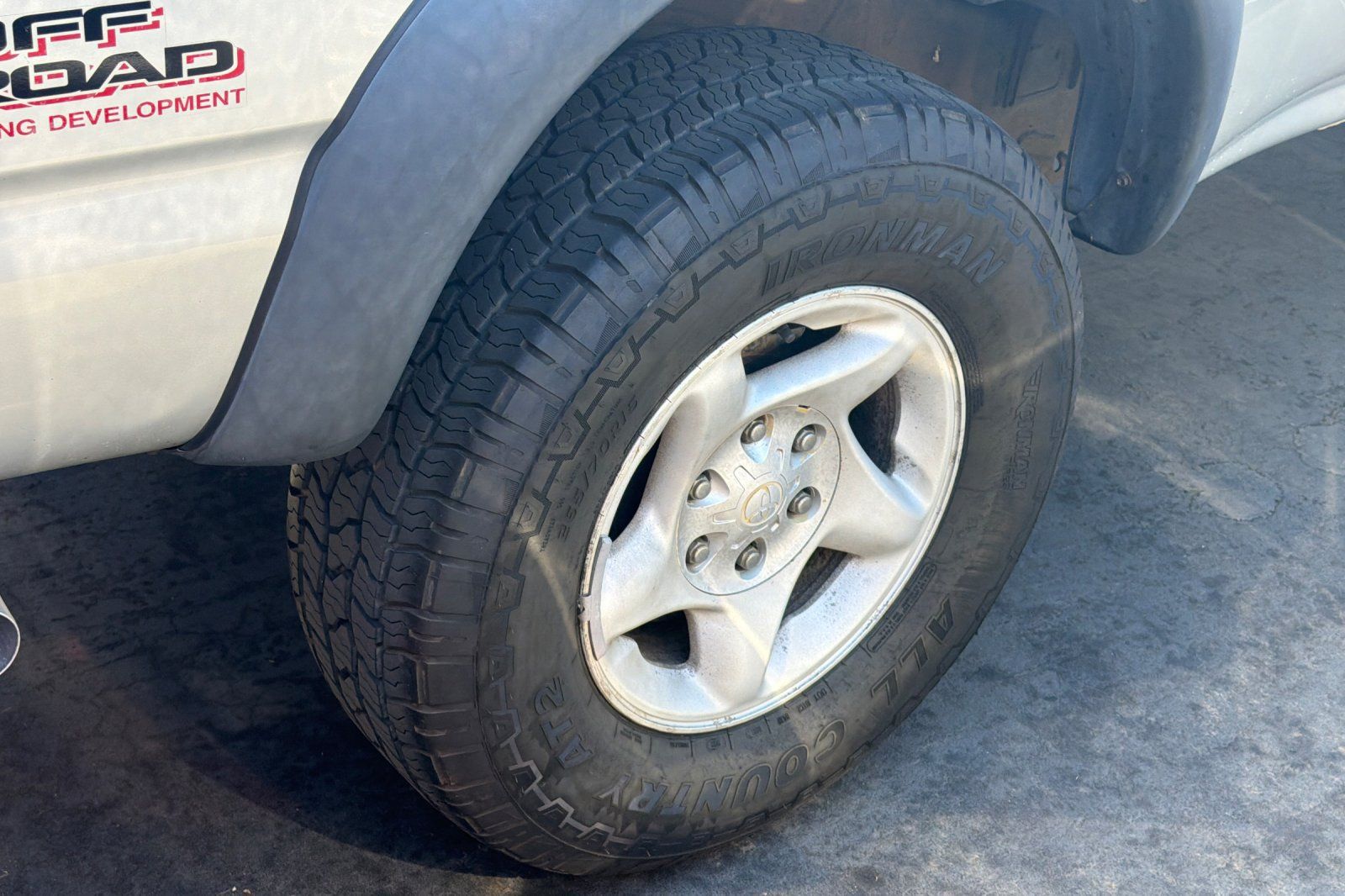 Used 2003 Toyota Tacoma PreRunner RWD image 4