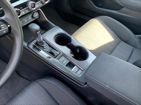 Used 2025 Honda Civic LX image 16