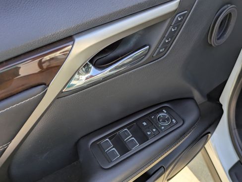 Used 2019 Lexus RX 350 FWD w/ Premium Package image 10