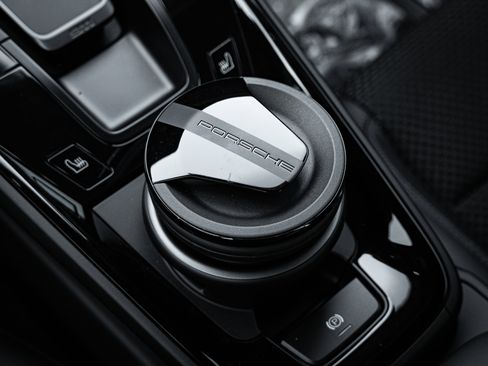 Used 2023 Porsche 911 Carrera T image 30