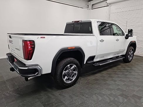 New 2025 GMC Sierra 2500 SLT image 8