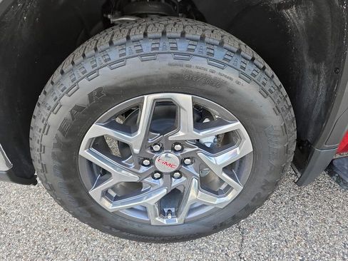 New 2026 GMC Sierra 1500 SLT w/ SLT Premium Package AWD/4WD image 37