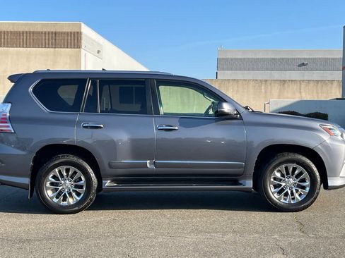 Used 2015 Lexus GX 460 Luxury image 6