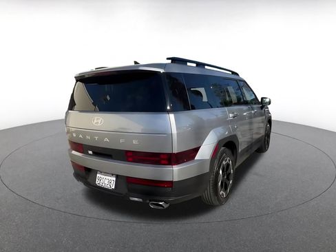 Used 2025 Hyundai Santa Fe SEL image 15