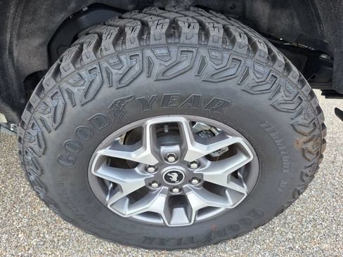 Certified 2025 Ford Bronco Badlands AWD/4WD image 10