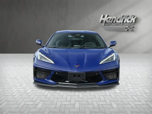 Used 2025 Chevrolet Corvette Stingray Premium Cpe w/ Z51 Performance Package RWD image 3