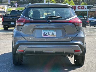 Used 2023 Nissan Kicks SR