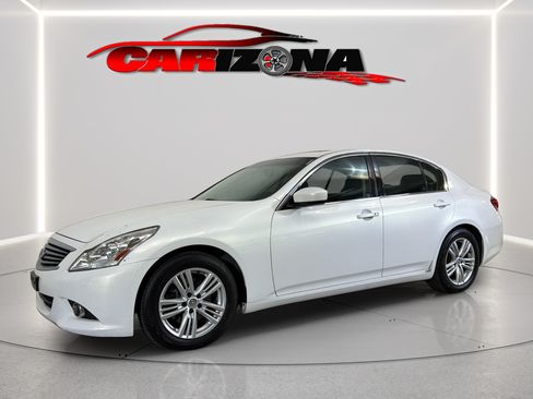 Used 2011 INFINITI G37 Journey RWD image 11