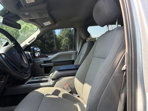 Used 2019 Ford F150 XLT w/ Equipment Group 302A Luxury AWD/4WD image 9