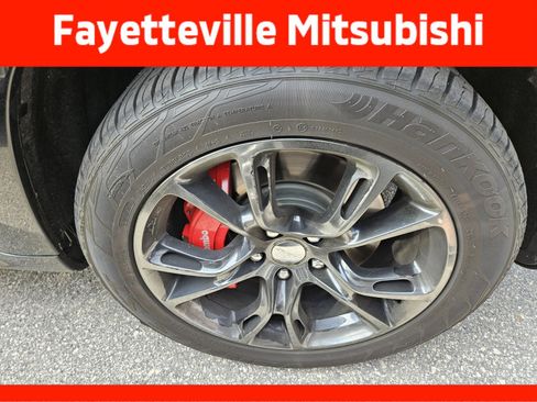 Used 2020 Jeep Grand Cherokee SRT image 12