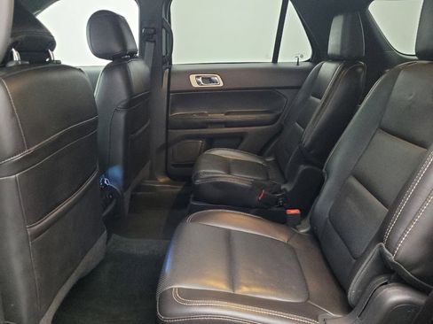 Used 2014 Ford Explorer Limited w/ Equipment Group 301A image 18