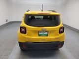 Used 2019 Jeep Renegade Latitude w/ Cold Weather Group image 6